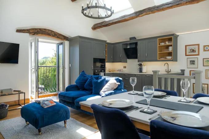Naze View Barn - Cosy, With All Mod Cons Whaley Bridge Exterior photo